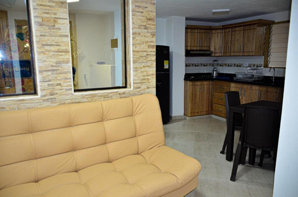 La Plazoleta Apartamento Apartment Guatape Exterior photo